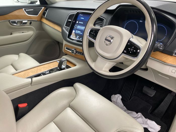 Volvo XC90 2022