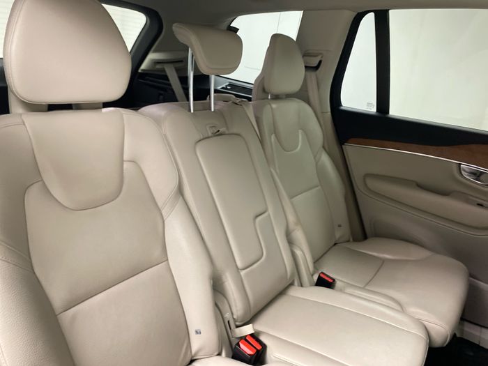 Volvo XC90 2022