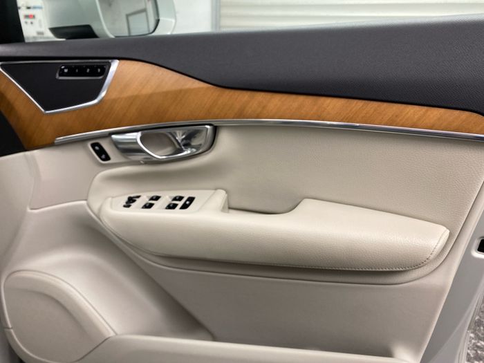 Volvo XC90 2022
