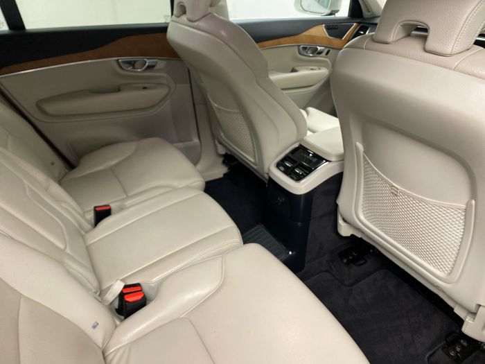 Volvo XC90 2022