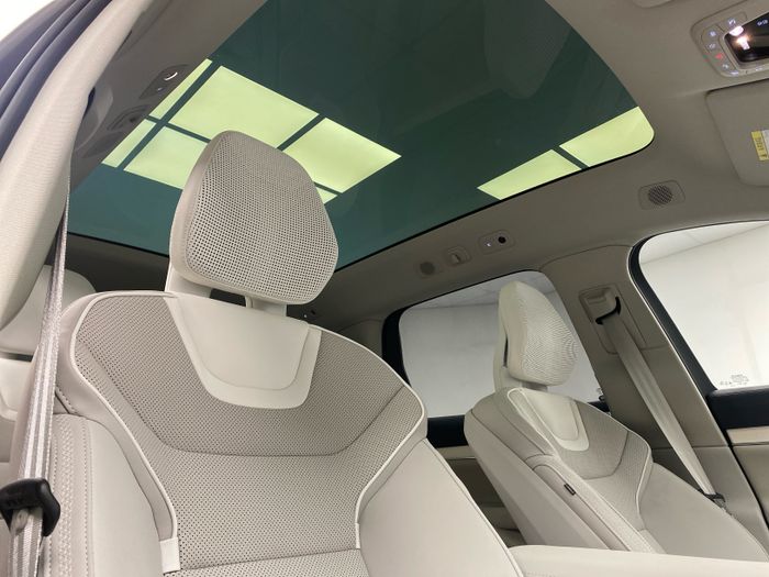 Volvo EX90 2026