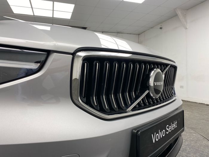 Volvo XC40 2022