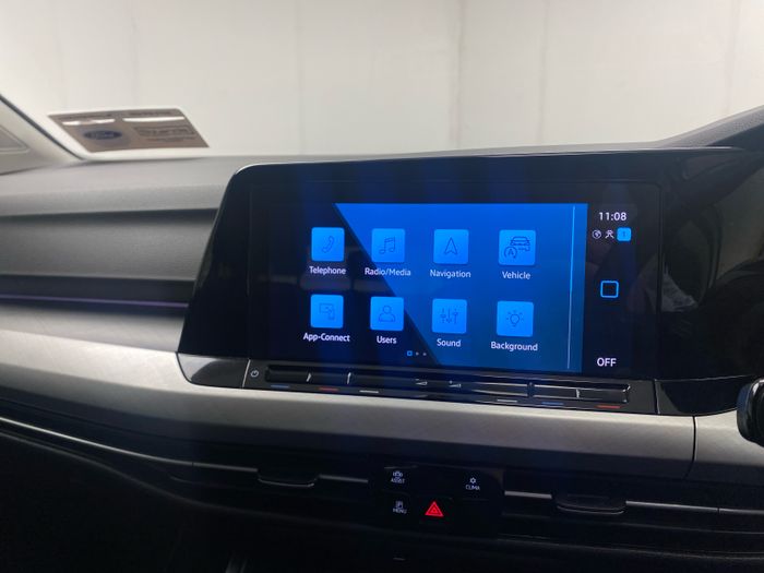 Volkswagen Golf 2024
