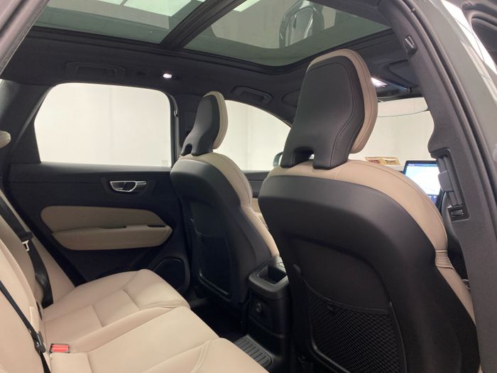 Volvo XC60 2026