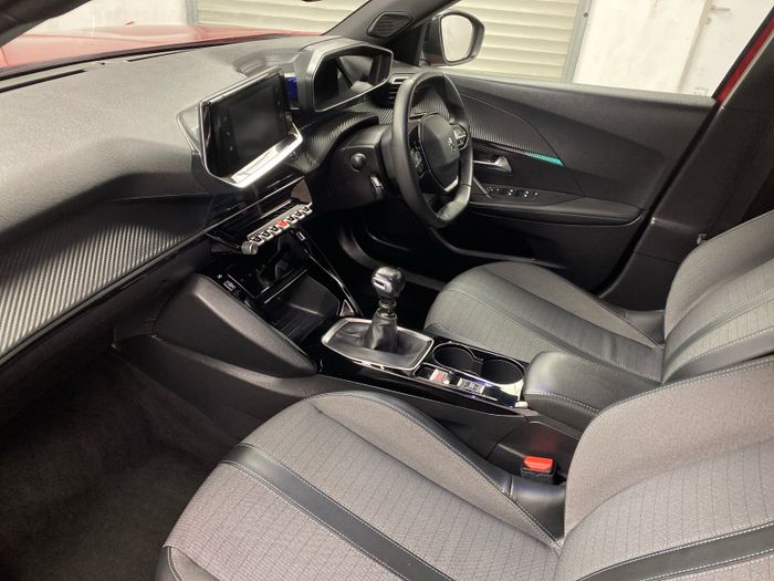 Peugeot 2008 2023