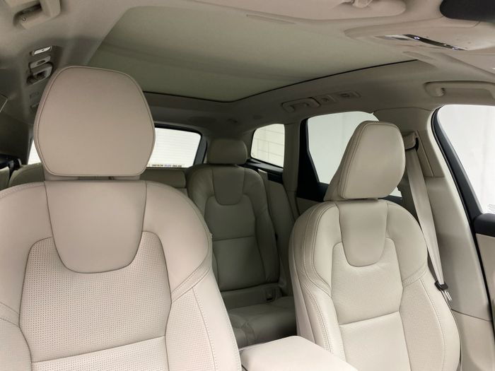 Volvo XC60 2026
