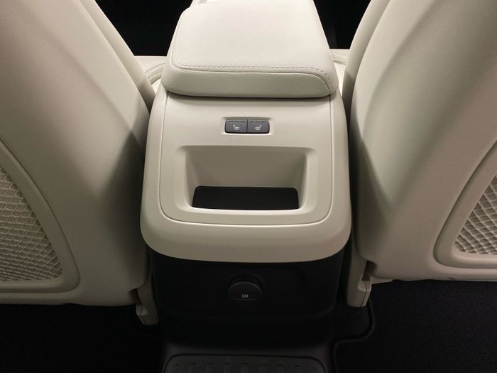 Volvo XC60 2026