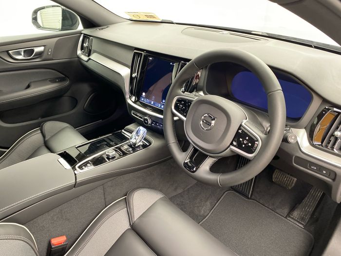 Volvo V60 2026