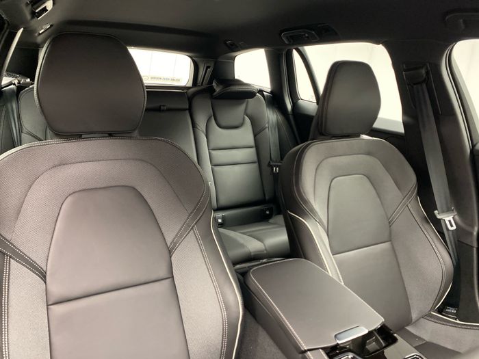 Volvo V60 2026