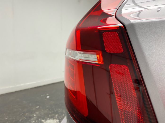Volvo V60 2026