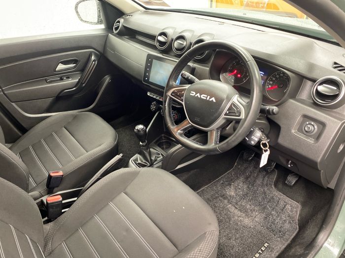 Dacia Duster 2023