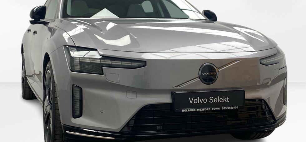 Volvo ES90 2026