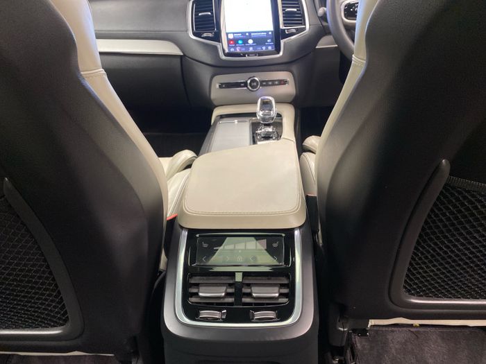 Volvo XC90 2024