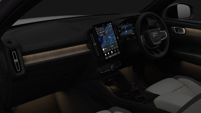 Volvo EC40 2027