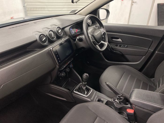 Dacia Duster 2023