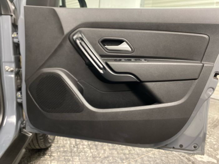 Dacia Duster 2023