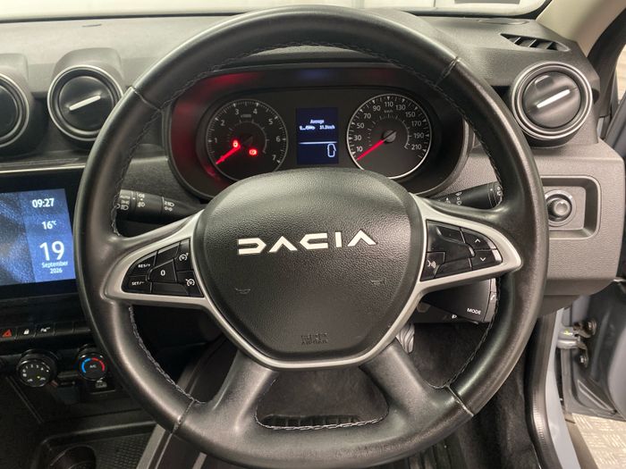 Dacia Duster 2023