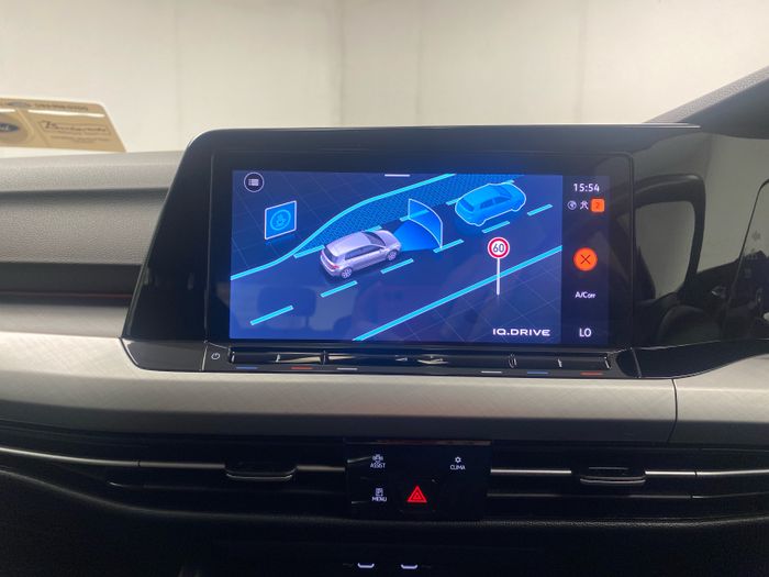 Volkswagen Golf 2024