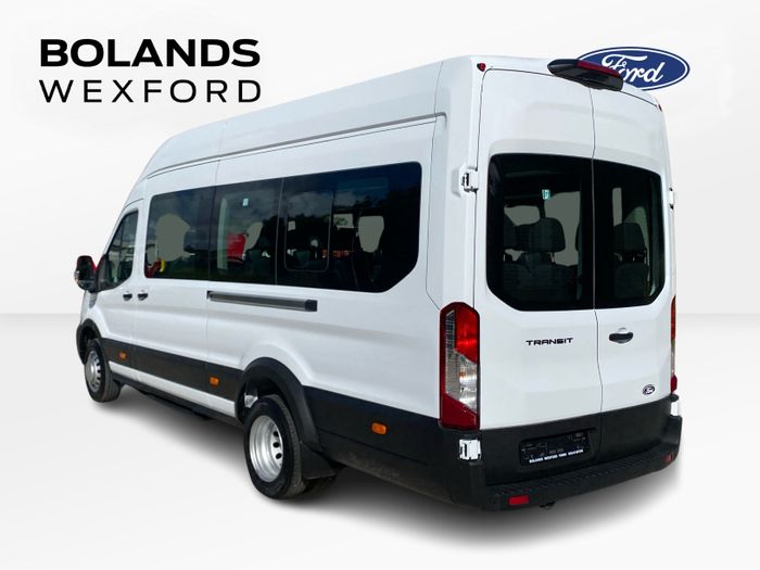 Ford Transit Minibus 2026