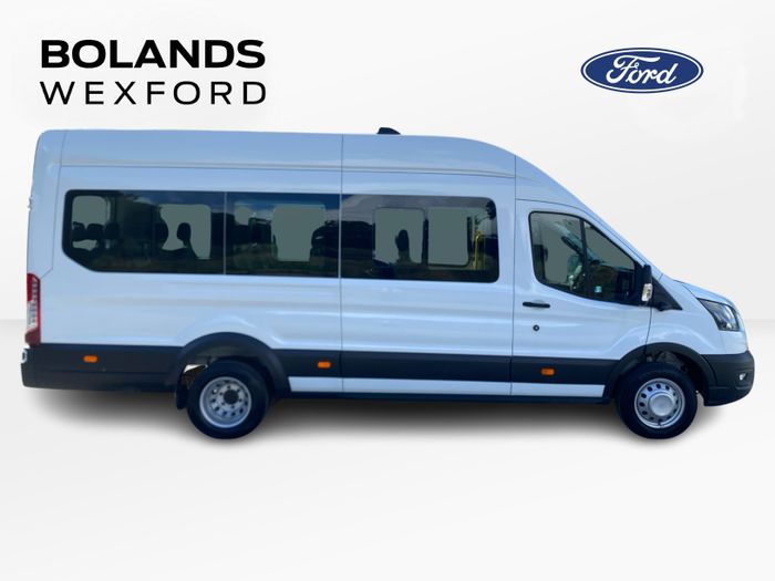 Ford Transit Minibus 2026