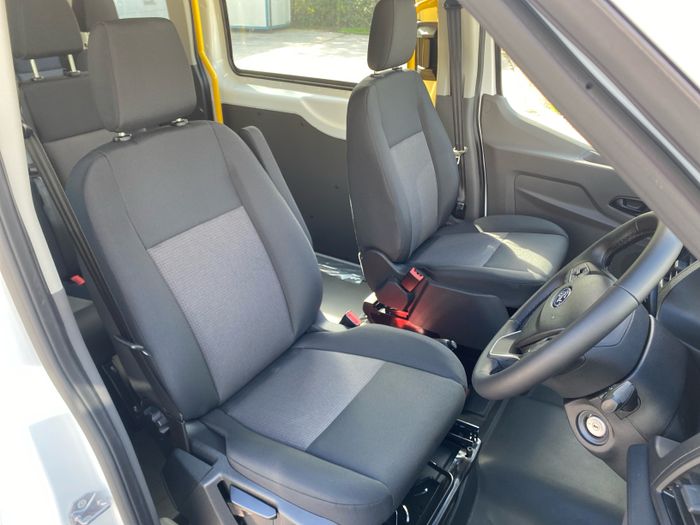 Ford Transit Minibus 2026