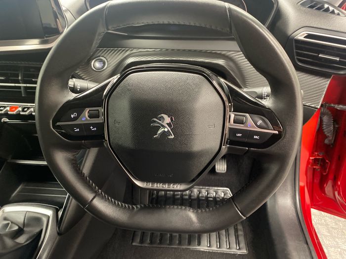 Peugeot 208 2023