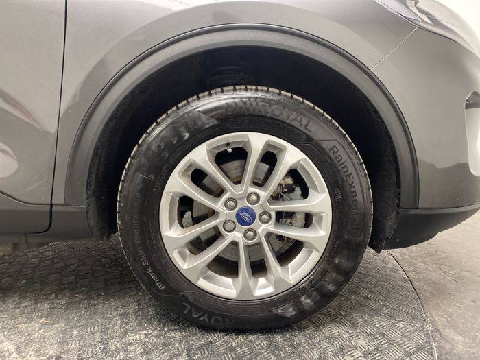 Ford Kuga 2023