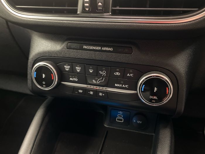 Ford Kuga 2023
