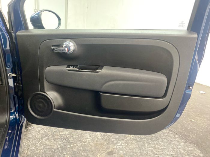 Fiat 500 2023