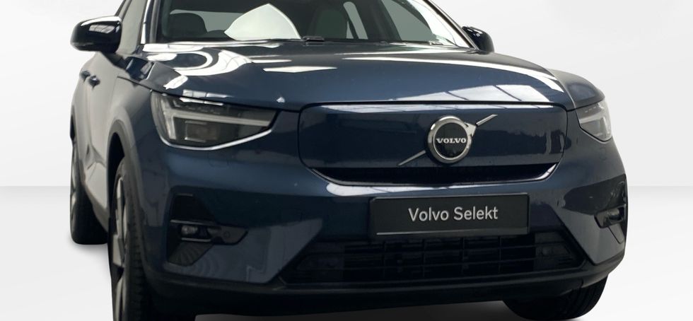 Volvo EX40 2026