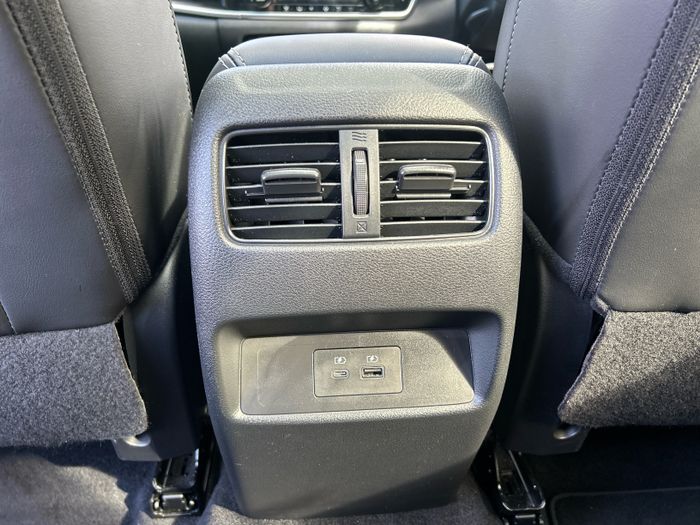 Nissan QASHQAI 2024
