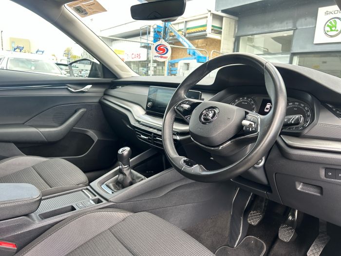 Skoda Octavia 2023
