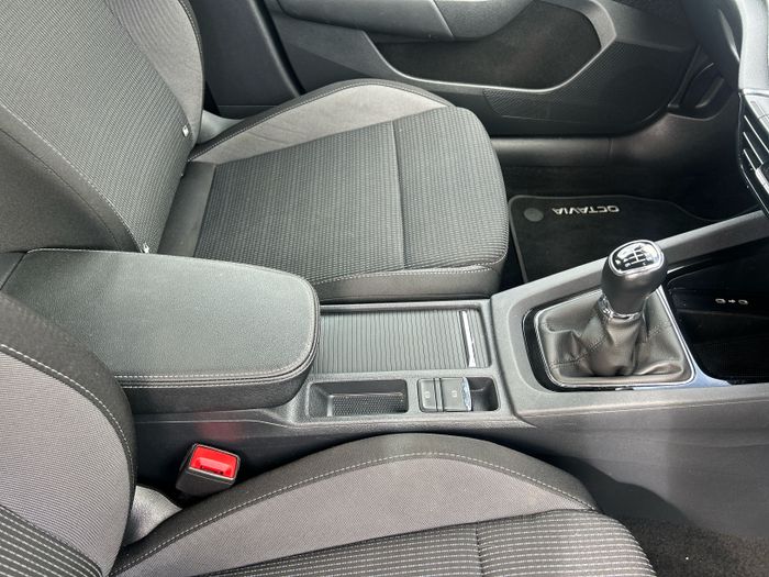 Skoda Octavia 2023