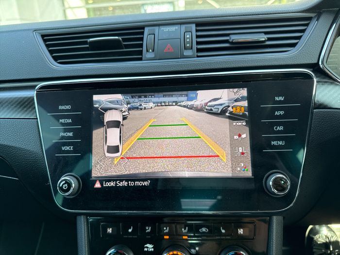 Skoda Superb 2023