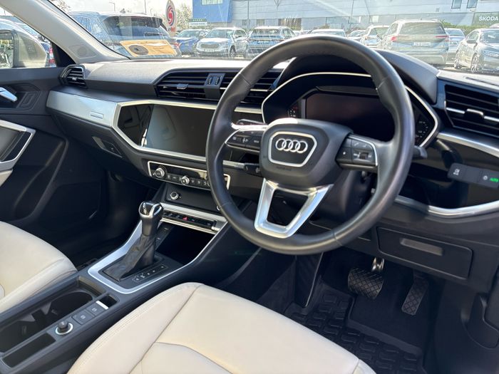 Audi Q3 2024