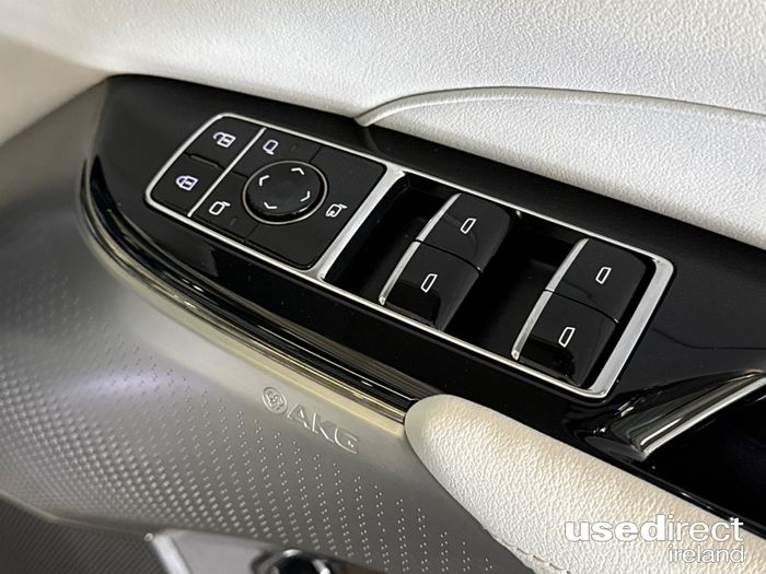 Cadillac Lyriq 2025