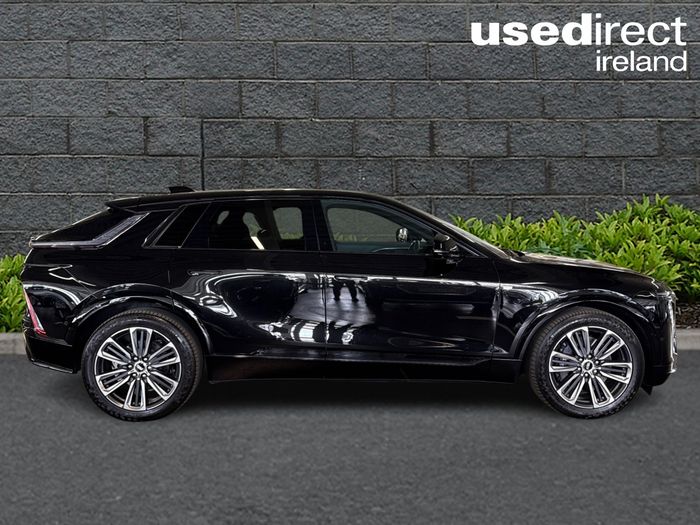 Cadillac Lyriq 2025