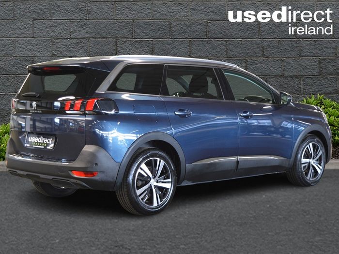 Peugeot 5008 2017