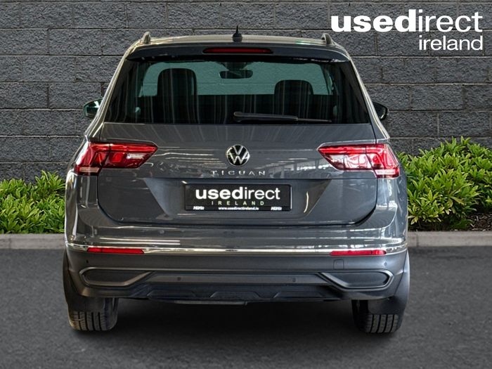 Volkswagen Tiguan 2024
