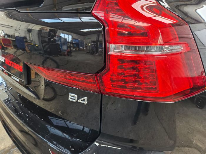 Volvo XC60 2023