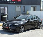 Lexus IS300h 2015