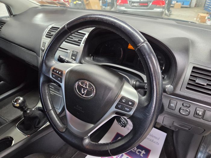 Toyota Avensis 2014