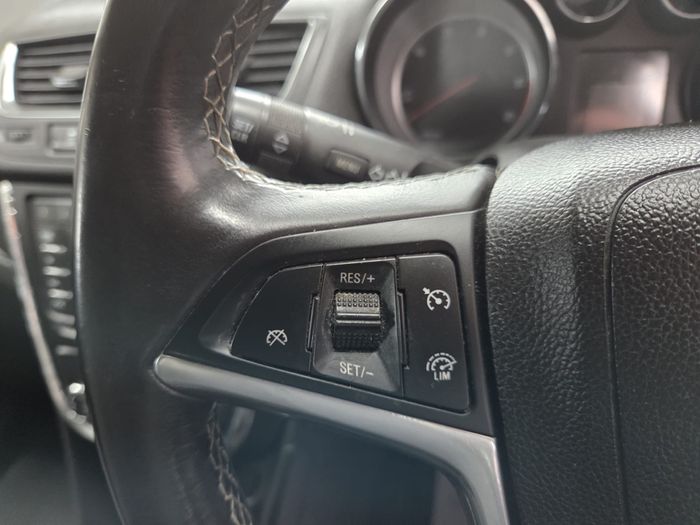Opel Mokka 2016