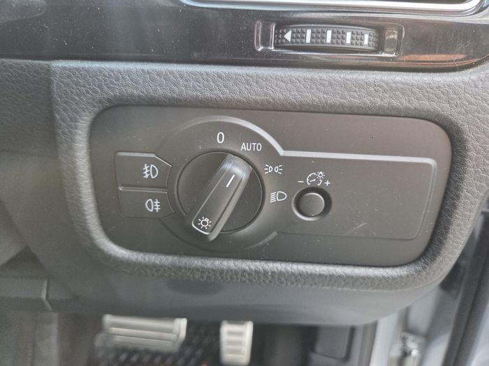 Volkswagen Touareg 2016