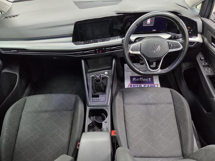 Volkswagen Golf 2023