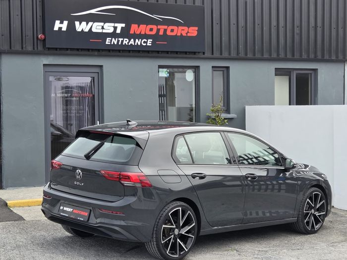 Volkswagen Golf 2023