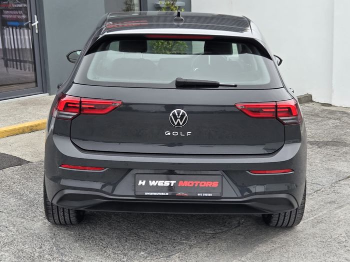 Volkswagen Golf 2023
