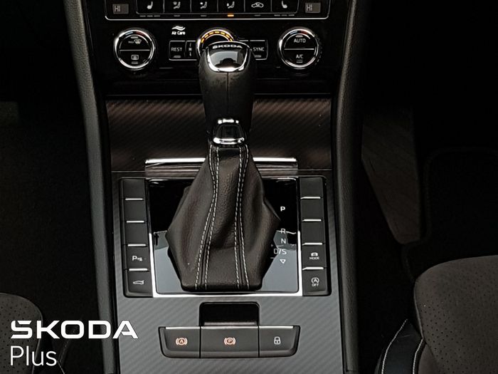 Skoda Superb 2023