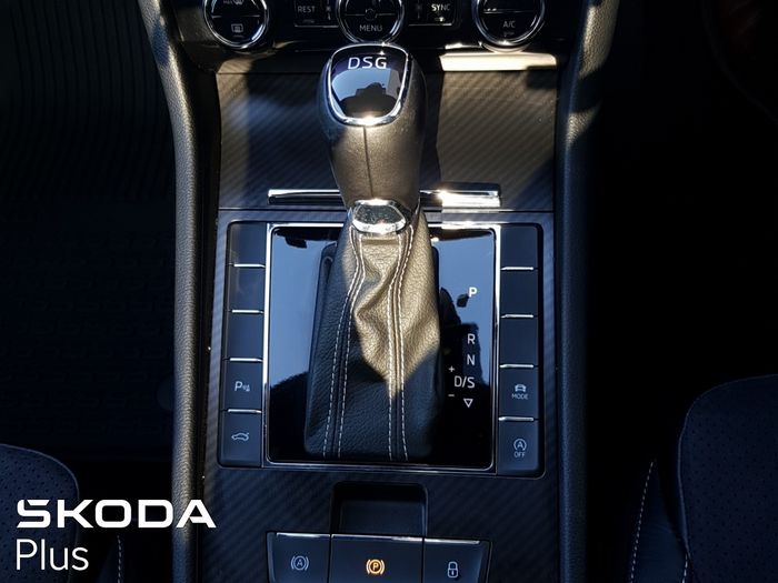 Skoda Superb 2022
