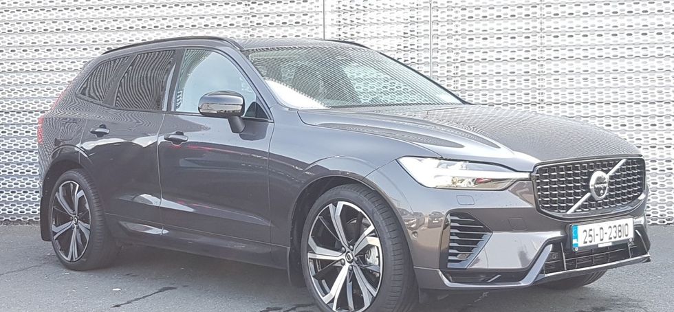 Volvo XC60 2025